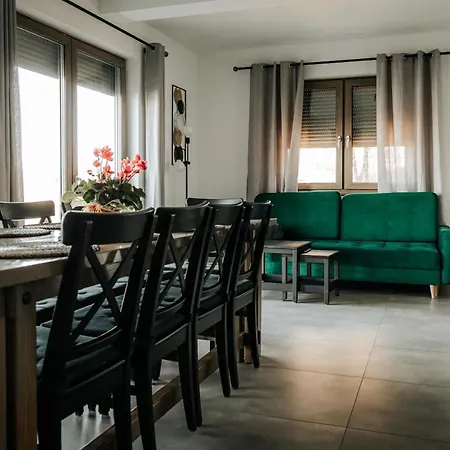 Willa Kolo Wody Strzelce Zewnętrze zdjęcie